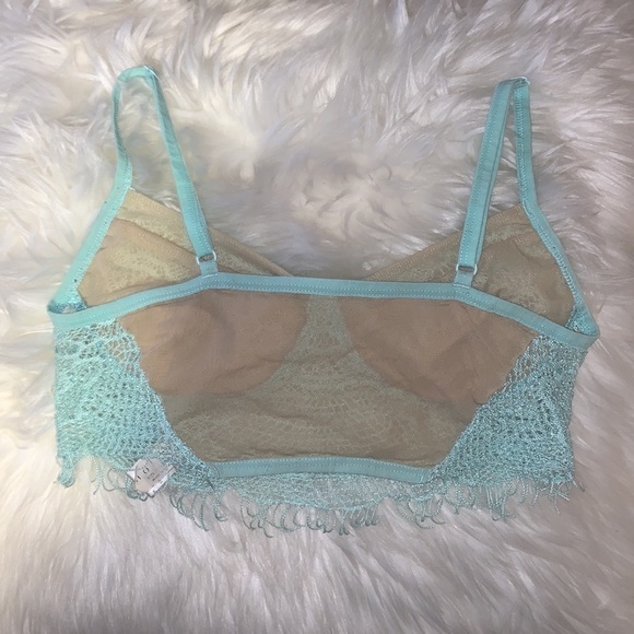 BABY BLUE BRALETTE - Picture 2 of 3